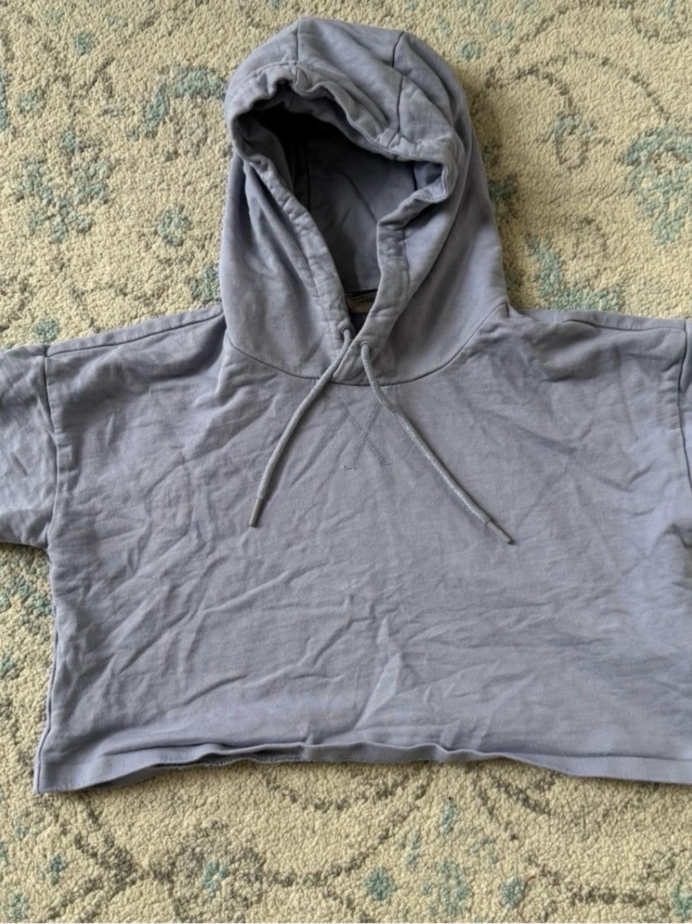Gymshark Women's Cropped Hoodie in Light Gray